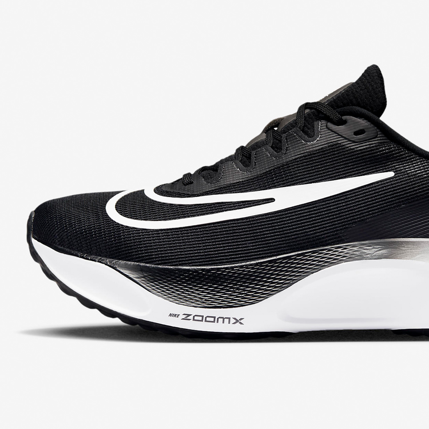 Nike ของแท้อย่างเป็นทางการ Zoo - Nike Shoes Zoom Fly 5 บทวิจารณ์และราคา